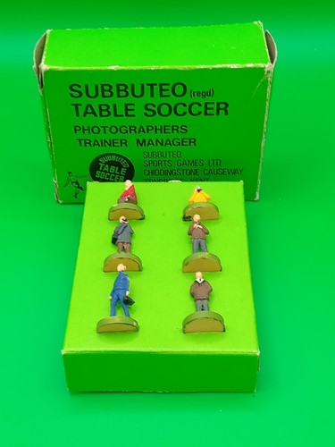 Subbuteo photographers trainer